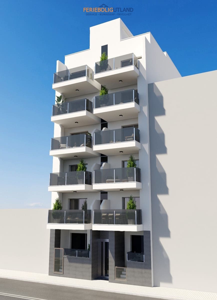 2 soveværelse Lejlighed til salg i Torrevieja med swimmingpool - € 279.000 (Ref: 10006888)