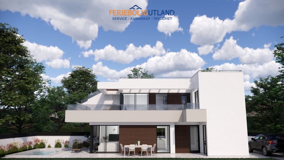 Chalet de 3 habitaciones en Pilar de la Horadada en venta con piscina garaje - 399.000 € (Ref: 10006890)