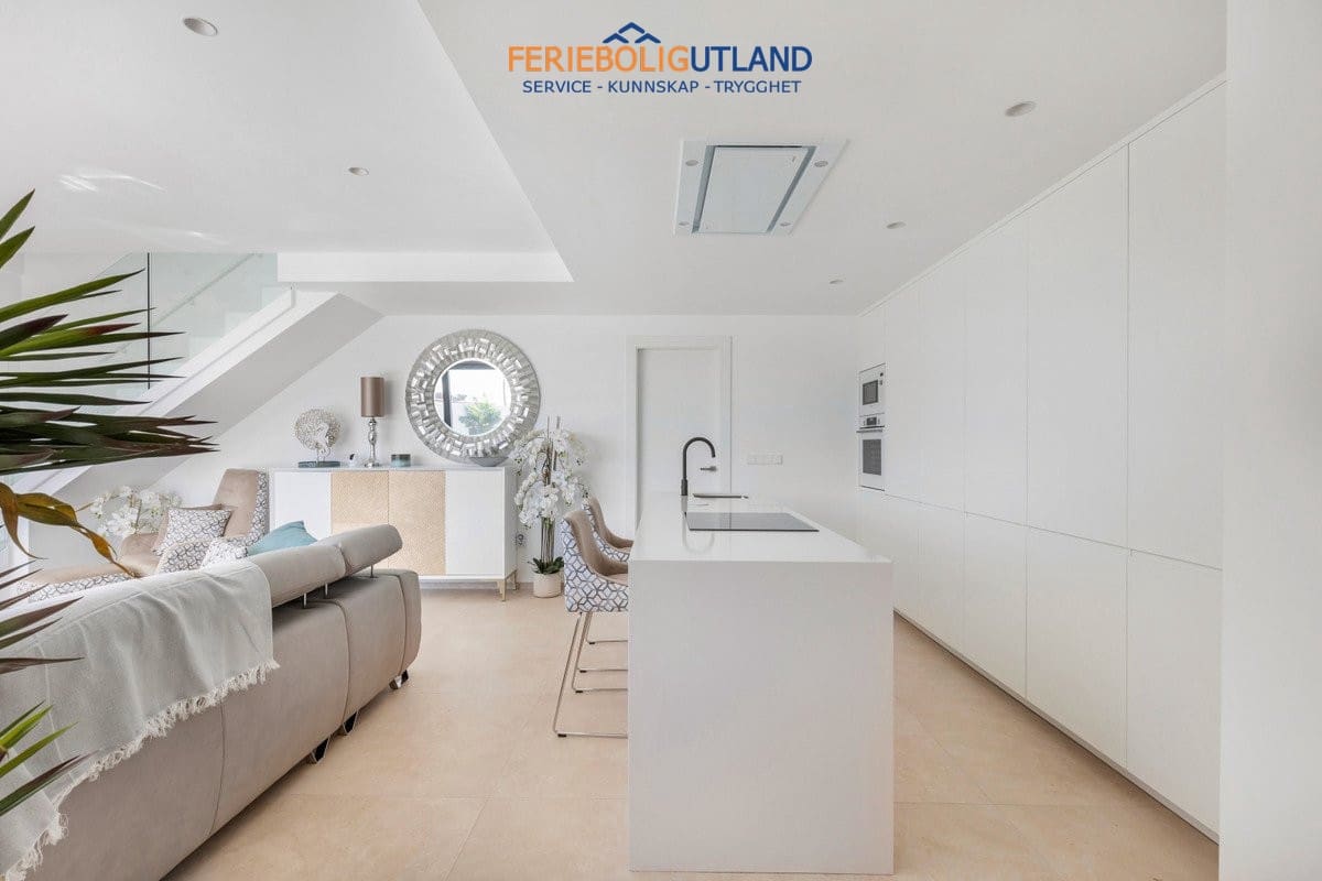 3 sypialnia Willa na sprzedaż w San Javier z basenem garażem - 475 000 € (Ref: 10006891)