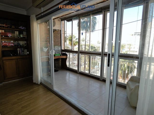 3 soveværelse Lejlighed til salg i Centro - Muelle Pesquero, Torrevieja - € 295.000 (Ref: 10006896)