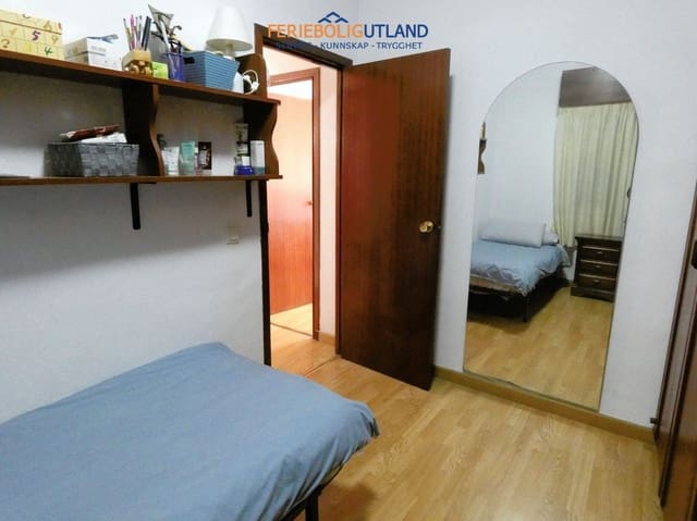 3 soveværelse Lejlighed til salg i Centro - Muelle Pesquero, Torrevieja - € 295.000 (Ref: 10006896)