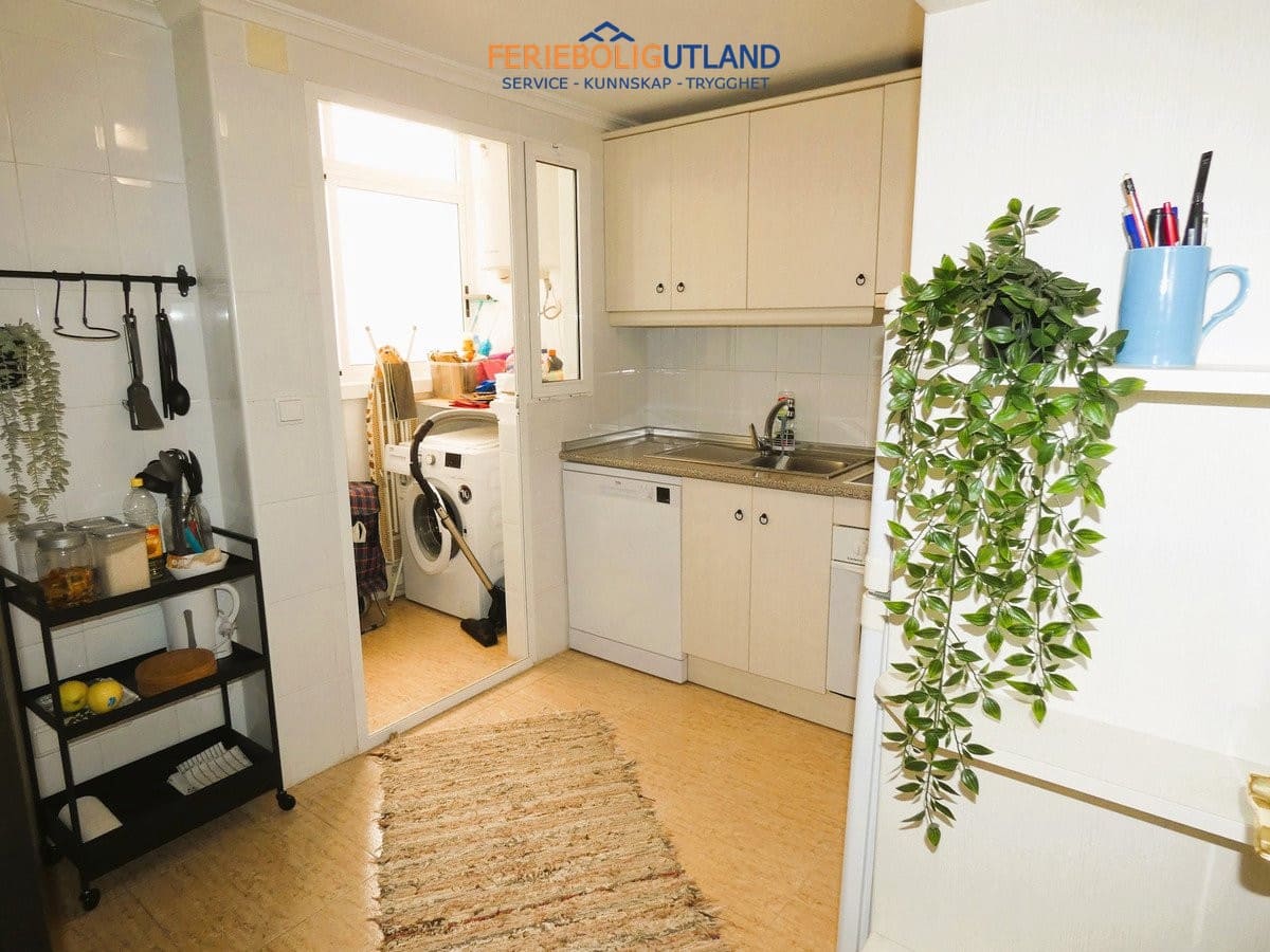 Apartamento de 3 habitaciones en Torrevieja en venta - 199.000 € (Ref: 10006897)
