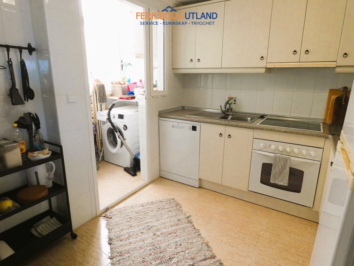 Apartamento de 3 habitaciones en Torrevieja en venta - 199.000 € (Ref: 10006897)