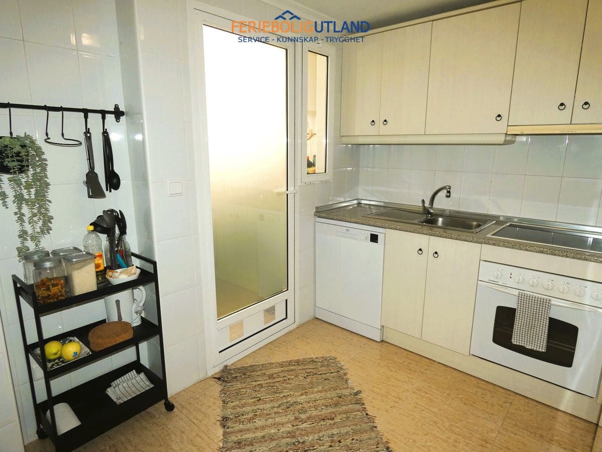 Apartamento de 3 habitaciones en Torrevieja en venta - 199.000 € (Ref: 10006897)