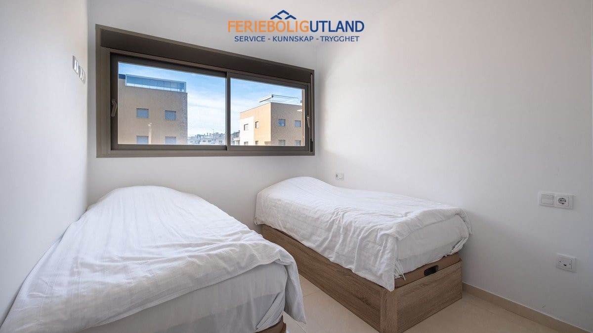 2 soveværelse Lejlighed til salg i Villamartin med swimmingpool garage - € 265.000 (Ref: 10006899)