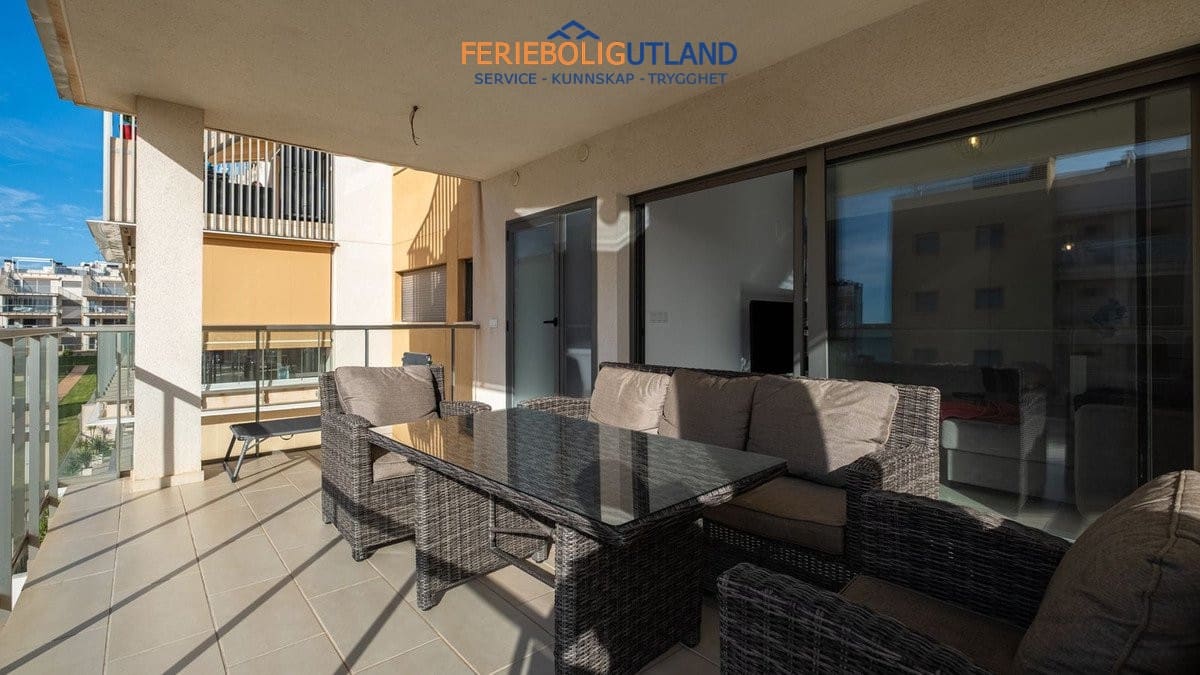 2 soveværelse Lejlighed til salg i Villamartin med swimmingpool garage - € 265.000 (Ref: 10006899)