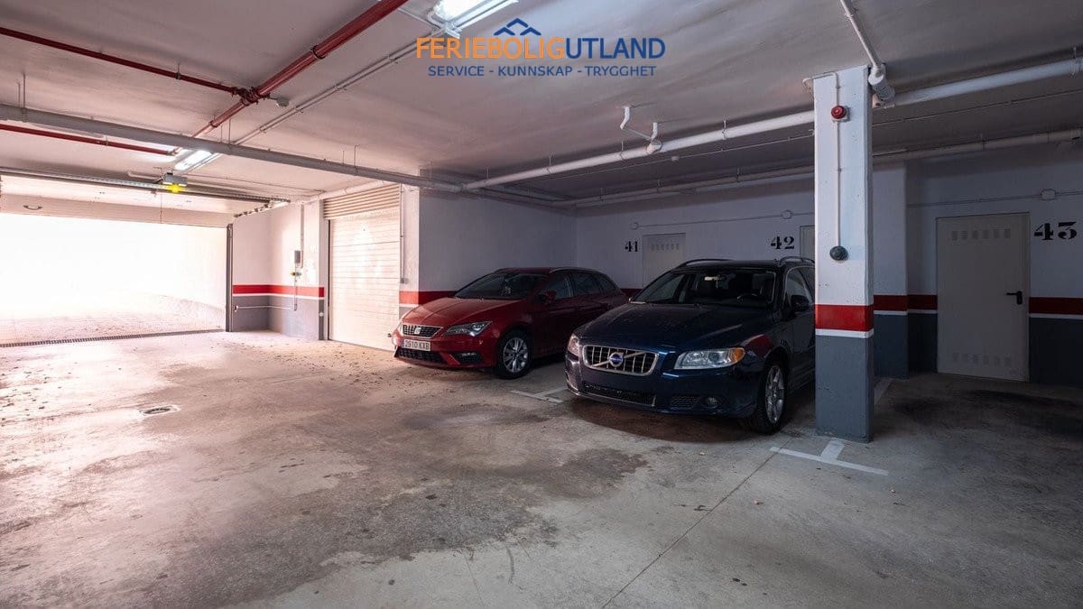 2 soveværelse Lejlighed til salg i Villamartin med swimmingpool garage - € 265.000 (Ref: 10006899)