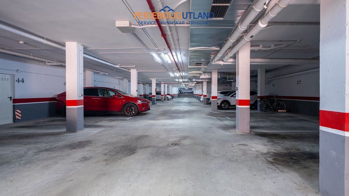 2 soveværelse Lejlighed til salg i Villamartin med swimmingpool garage - € 265.000 (Ref: 10006899)
