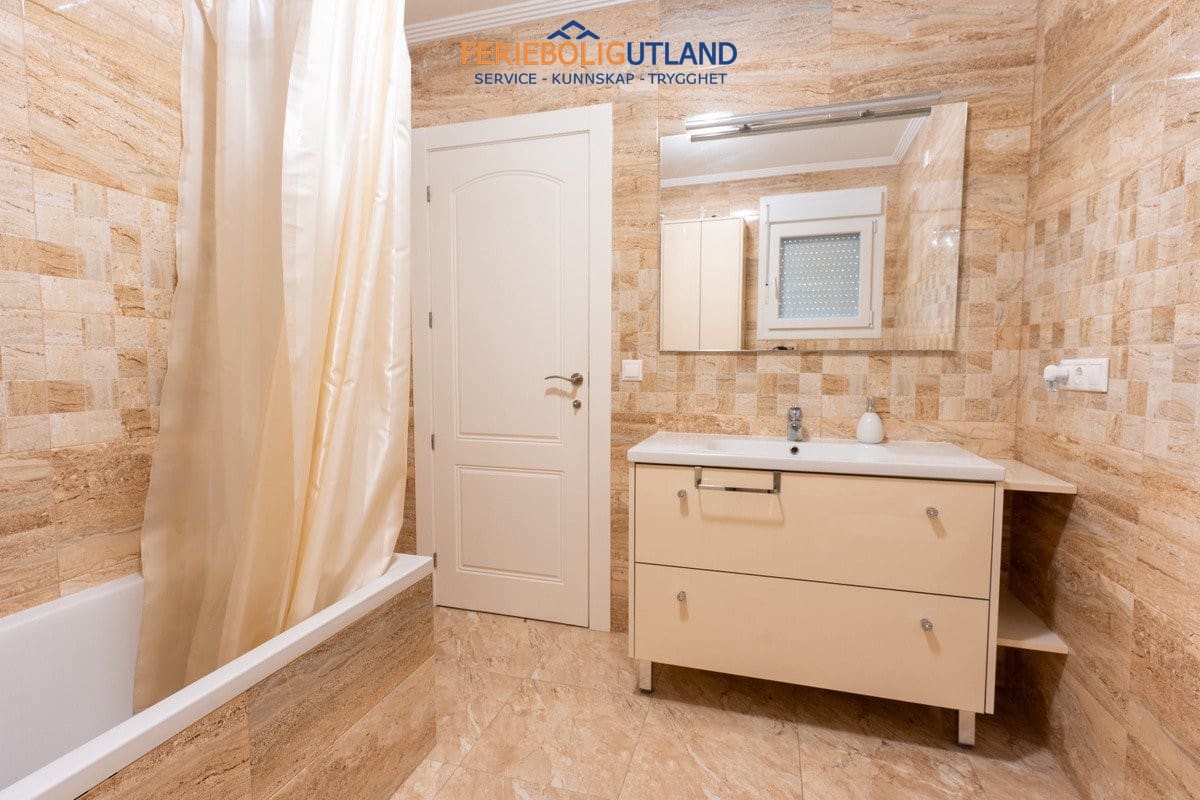 7 slaapkamer Villa te koop in Los Balcones met zwembad garage - € 930.000 (Ref: 10006900)