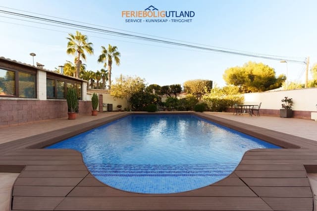 7 slaapkamer Villa te koop in Los Balcones met zwembad garage - € 930.000 (Ref: 10006900)