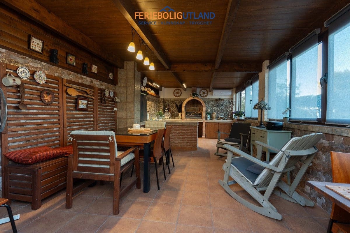 7 slaapkamer Villa te koop in Los Balcones met zwembad garage - € 930.000 (Ref: 10006900)