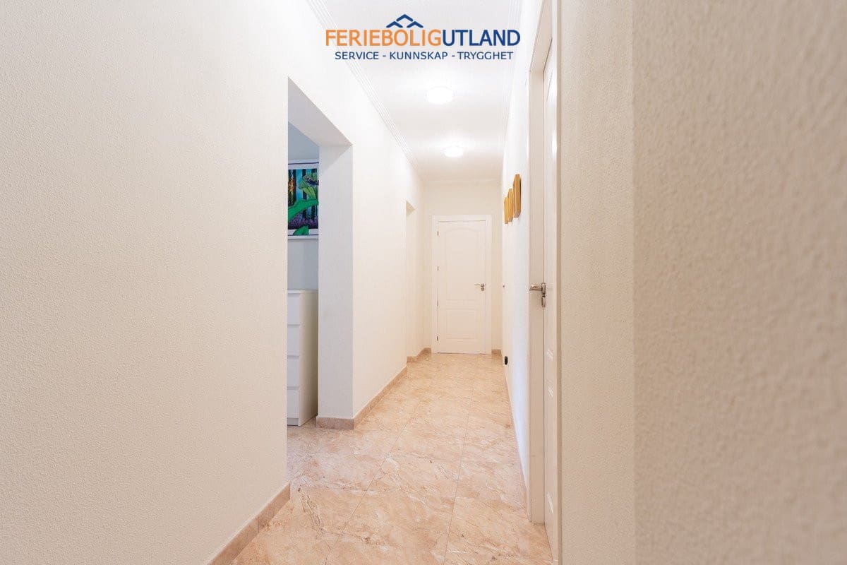 7 slaapkamer Villa te koop in Los Balcones met zwembad garage - € 930.000 (Ref: 10006900)