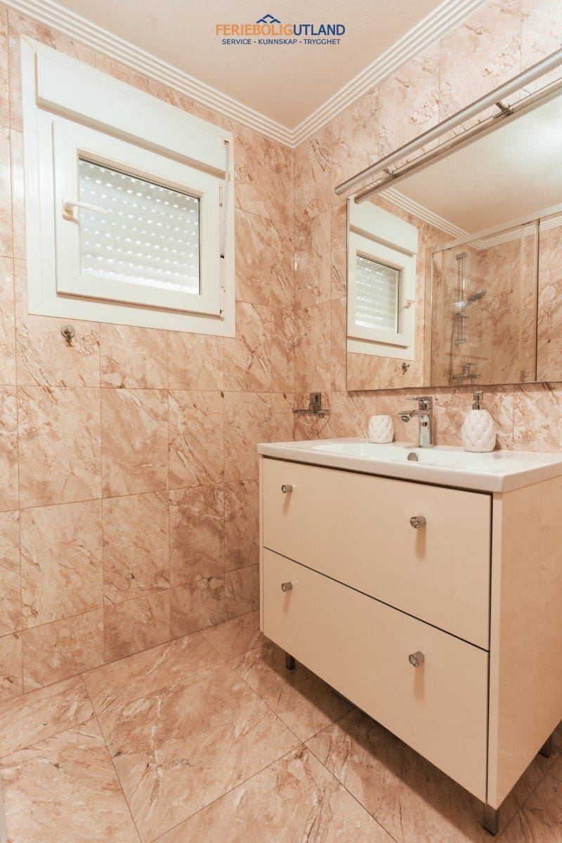 7 slaapkamer Villa te koop in Los Balcones met zwembad garage - € 930.000 (Ref: 10006900)