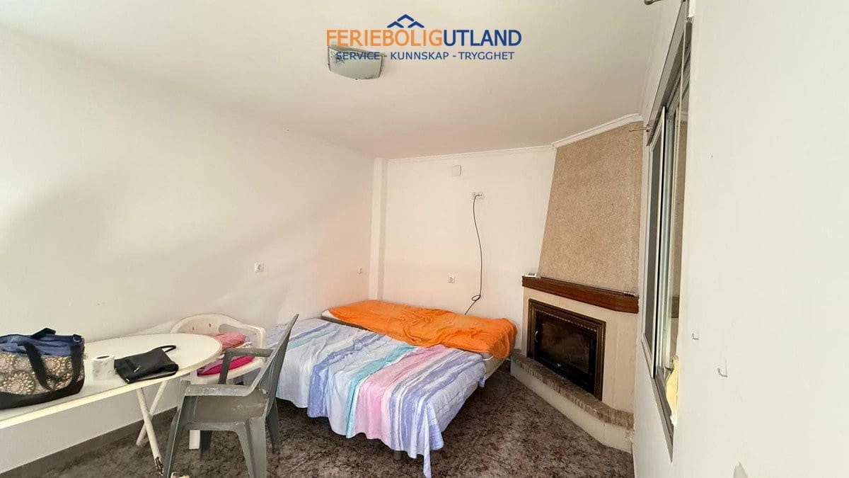 3 soveværelse Villa til salg i Torrevieja med swimmingpool garage - € 490.500 (Ref: 10006907)