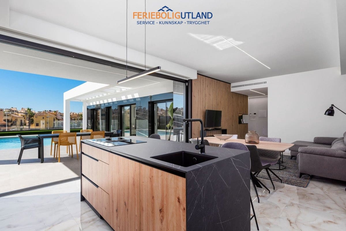 3 sovrum Villa till salu i Algorfa med pool garage - 670 000 € (Ref: 10006909)
