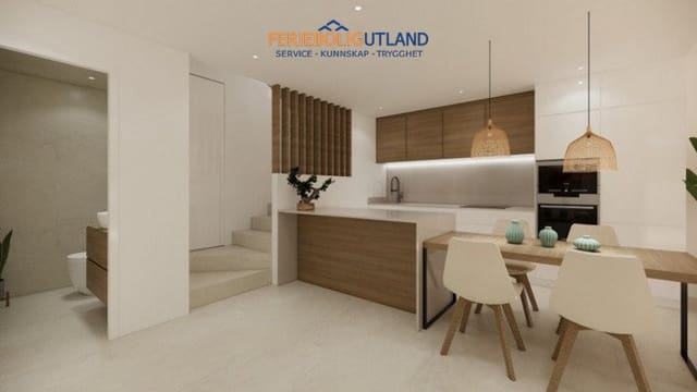 Chalet de 3 habitaciones en La Marina, Elche / Elx en venta con piscina garaje - 365.000 € (Ref: 10006913)