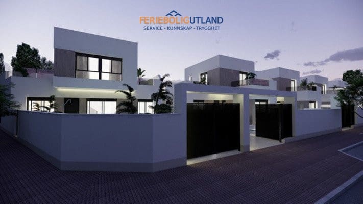 Chalet de 3 habitaciones en La Marina en venta con piscina garaje - 365.000 € (Ref: 10006913)