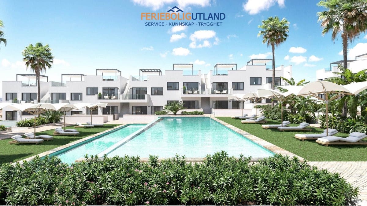 2 soveværelse Lejlighed til salg i Torrevieja med swimmingpool - € 299.900 (Ref: 10006914)