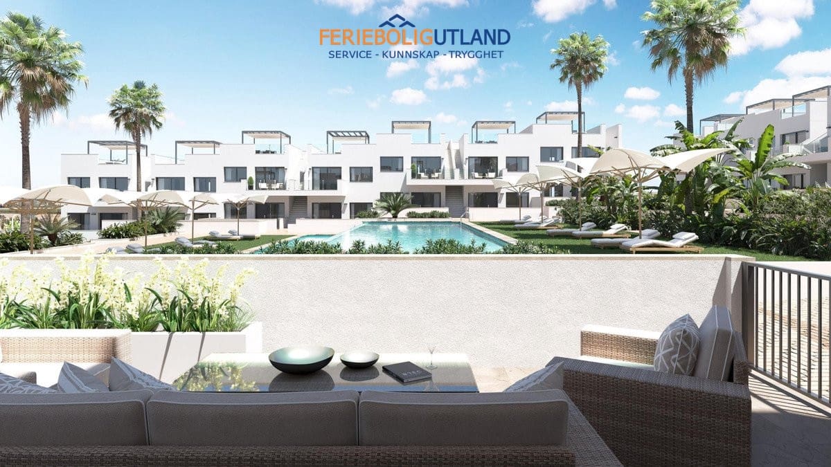 2 soveværelse Lejlighed til salg i Torrevieja med swimmingpool - € 299.900 (Ref: 10006914)