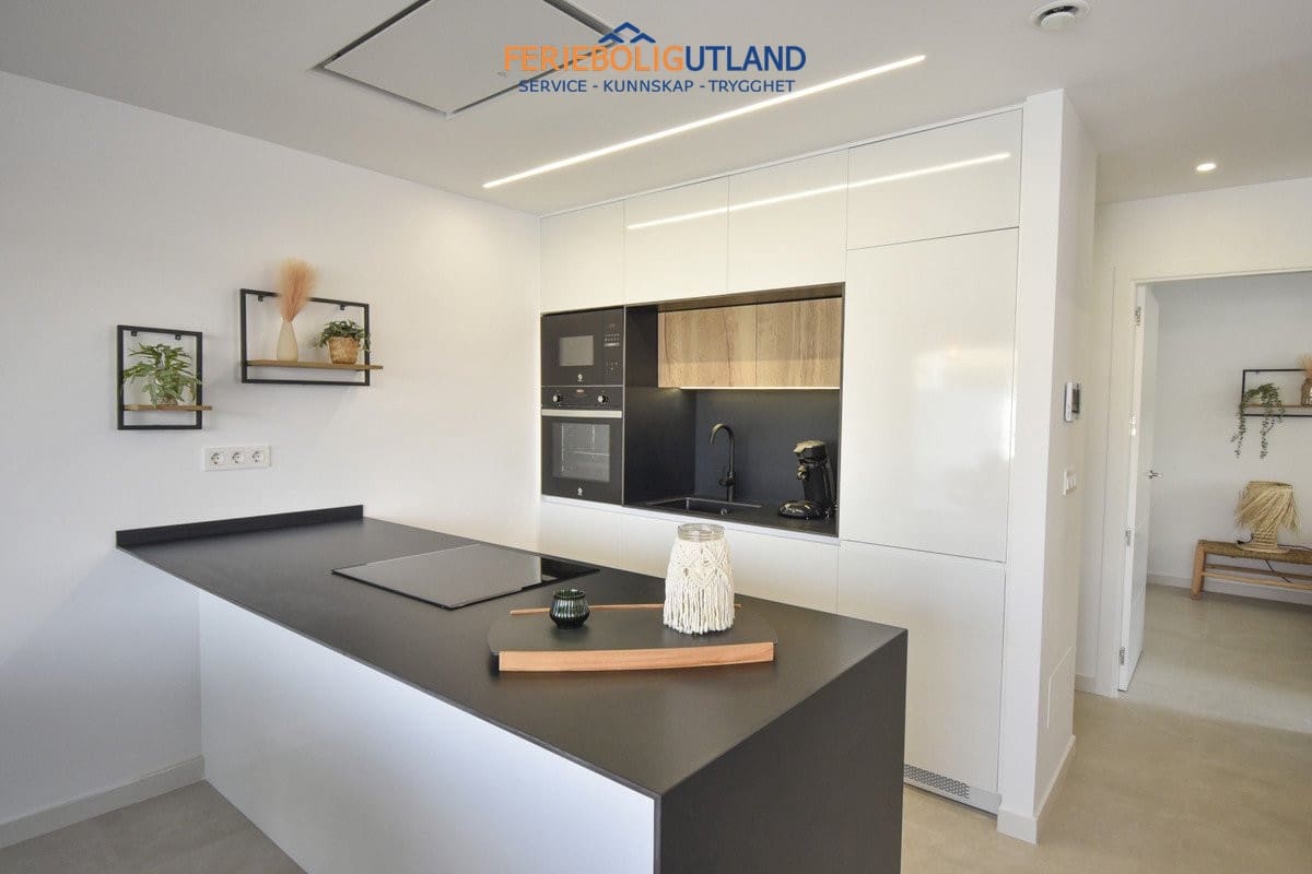 3 bedroom Villa for sale in San Pedro del Pinatar with pool garage - € 439,000 (Ref: 10006915)