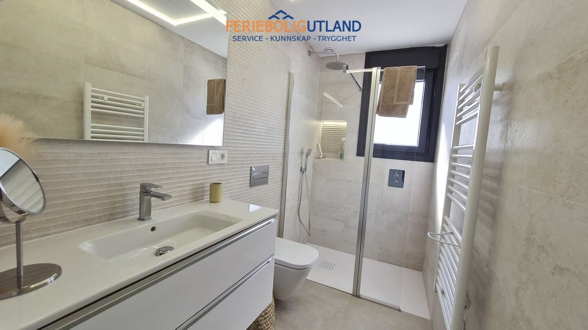 3 bedroom Villa for sale in San Pedro del Pinatar with pool garage - € 439,000 (Ref: 10006915)