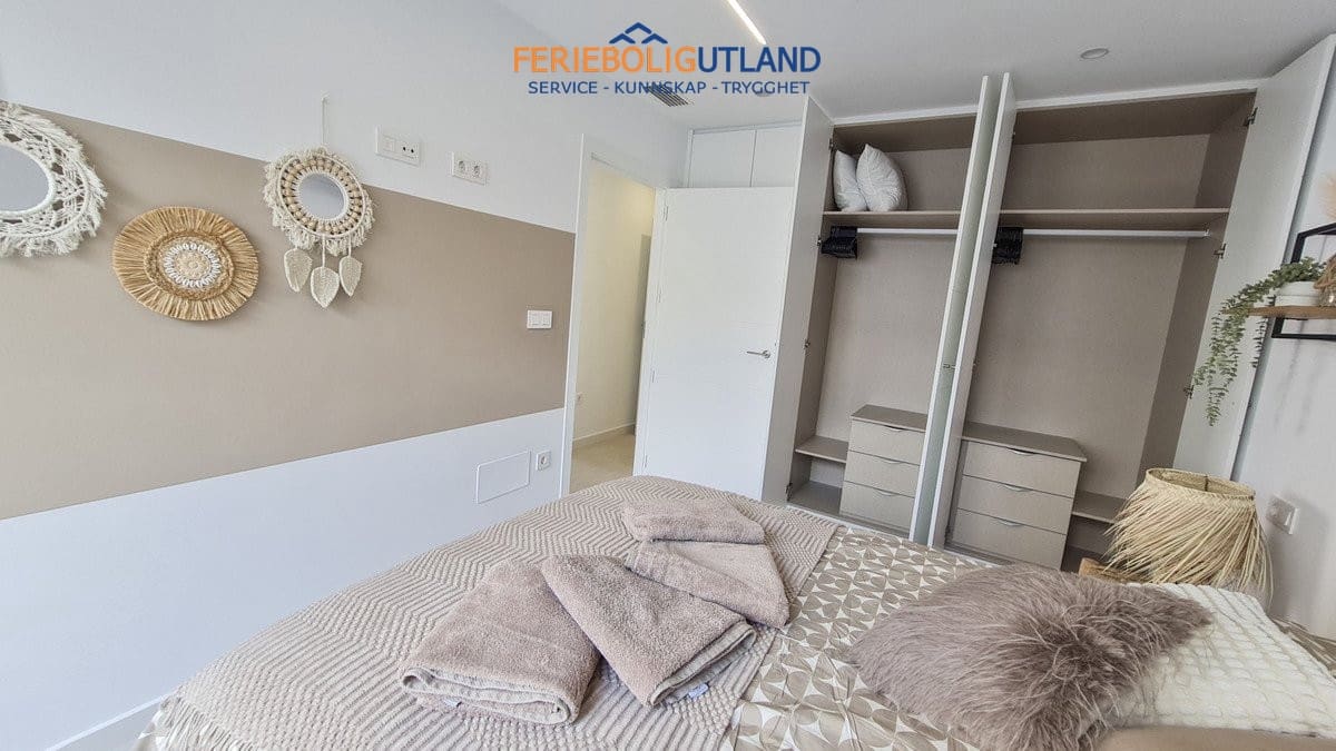 3 bedroom Villa for sale in San Pedro del Pinatar with pool garage - € 439,000 (Ref: 10006915)