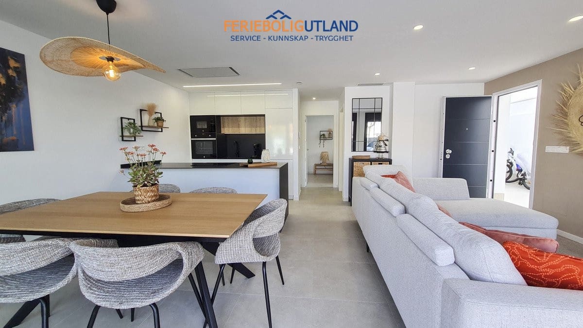 3 bedroom Villa for sale in San Pedro del Pinatar with pool garage - € 439,000 (Ref: 10006915)