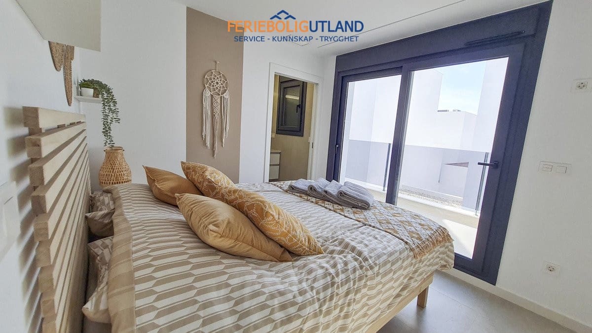3 bedroom Villa for sale in San Pedro del Pinatar with pool garage - € 439,000 (Ref: 10006915)
