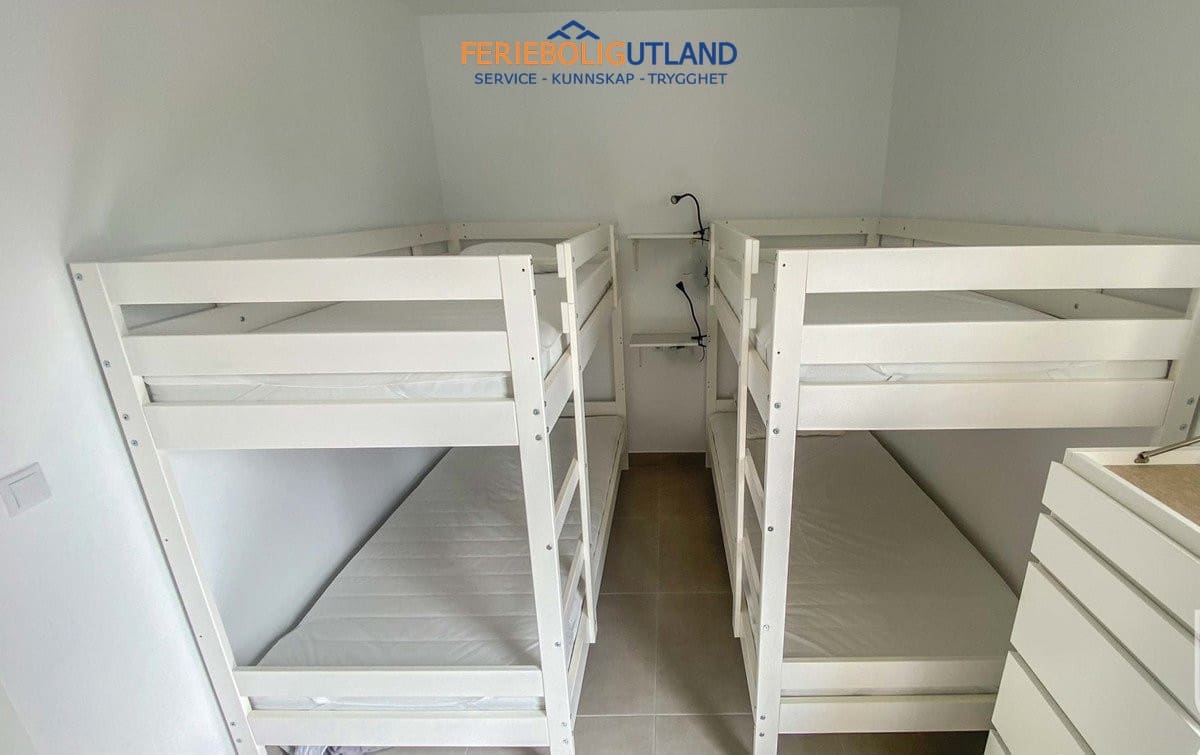 3 Zimmer Villa zu verkaufen in Los Alcazares mit Pool - 397.650 € (Ref: 10006922)