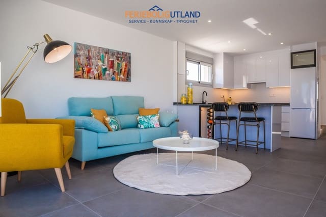 3 soverom Villa til salgs i Centro, Los Alcázares med svømmebasseng garasje - € 445 000 (Ref: 10006926)