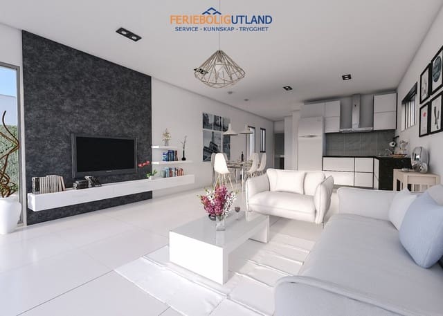 3 soverom Villa til salgs i Centro, Los Alcázares med svømmebasseng garasje - € 445 000 (Ref: 10006926)