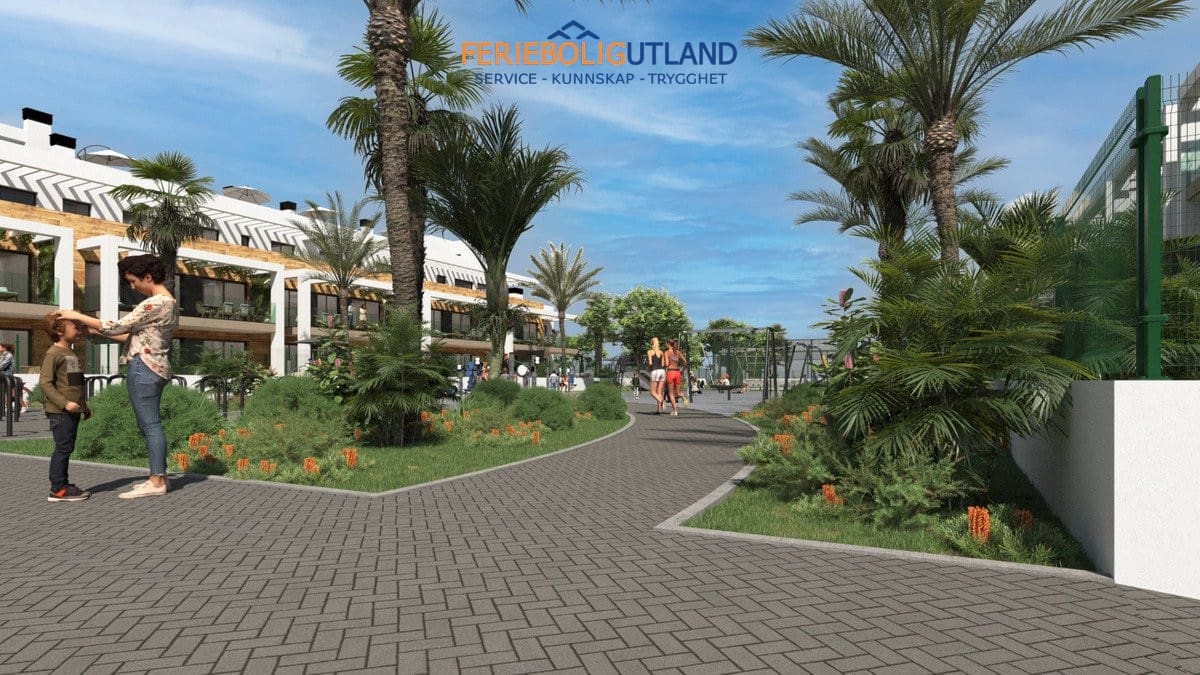 Apartamento de 3 habitaciones en Los Alcázares en venta con piscina - 420.000 € (Ref: 10006929)
