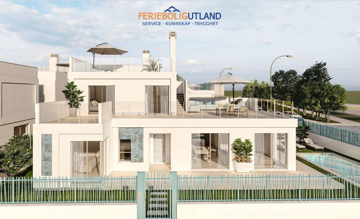 3 soverom Villa til salgs i Los Alcazares med svømmebasseng - € 449 000 (Ref: 10006930)
