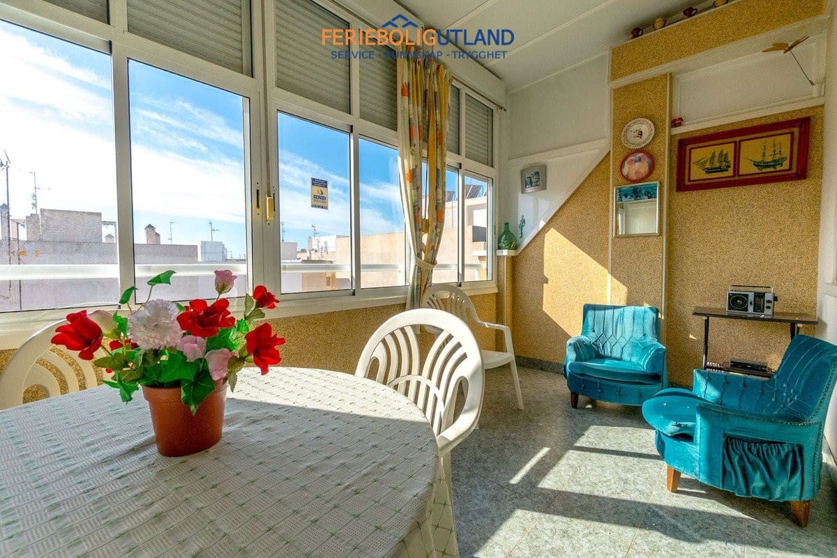 3 sypialnia Penthouse na sprzedaż w Torrevieja z garażem - 229 000 € (Ref: 10006934)