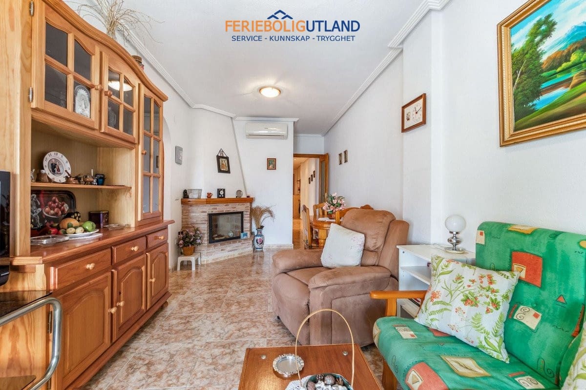3 sypialnia Penthouse na sprzedaż w Torrevieja z garażem - 229 000 € (Ref: 10006934)
