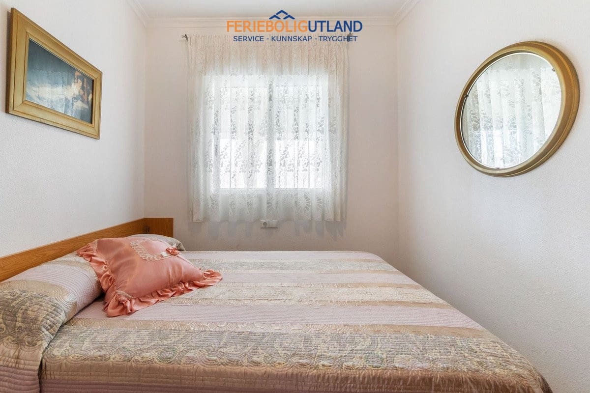 3 sypialnia Penthouse na sprzedaż w Torrevieja z garażem - 229 000 € (Ref: 10006934)