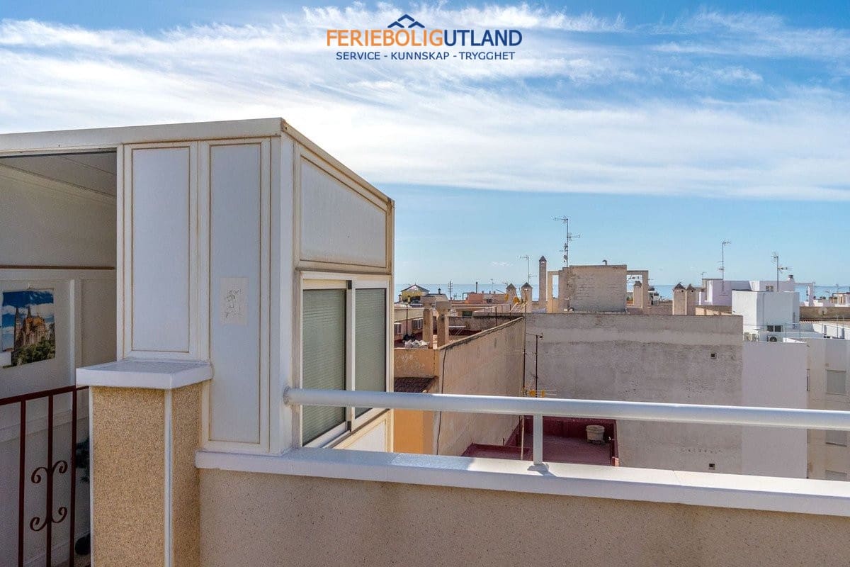 3 sypialnia Penthouse na sprzedaż w Torrevieja z garażem - 229 000 € (Ref: 10006934)