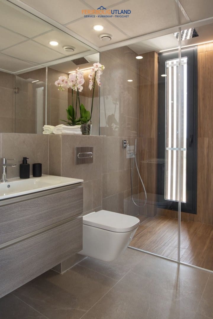 4 slaapkamer Villa te koop in Campoamor met zwembad - € 1.160.000 (Ref: 10006938)