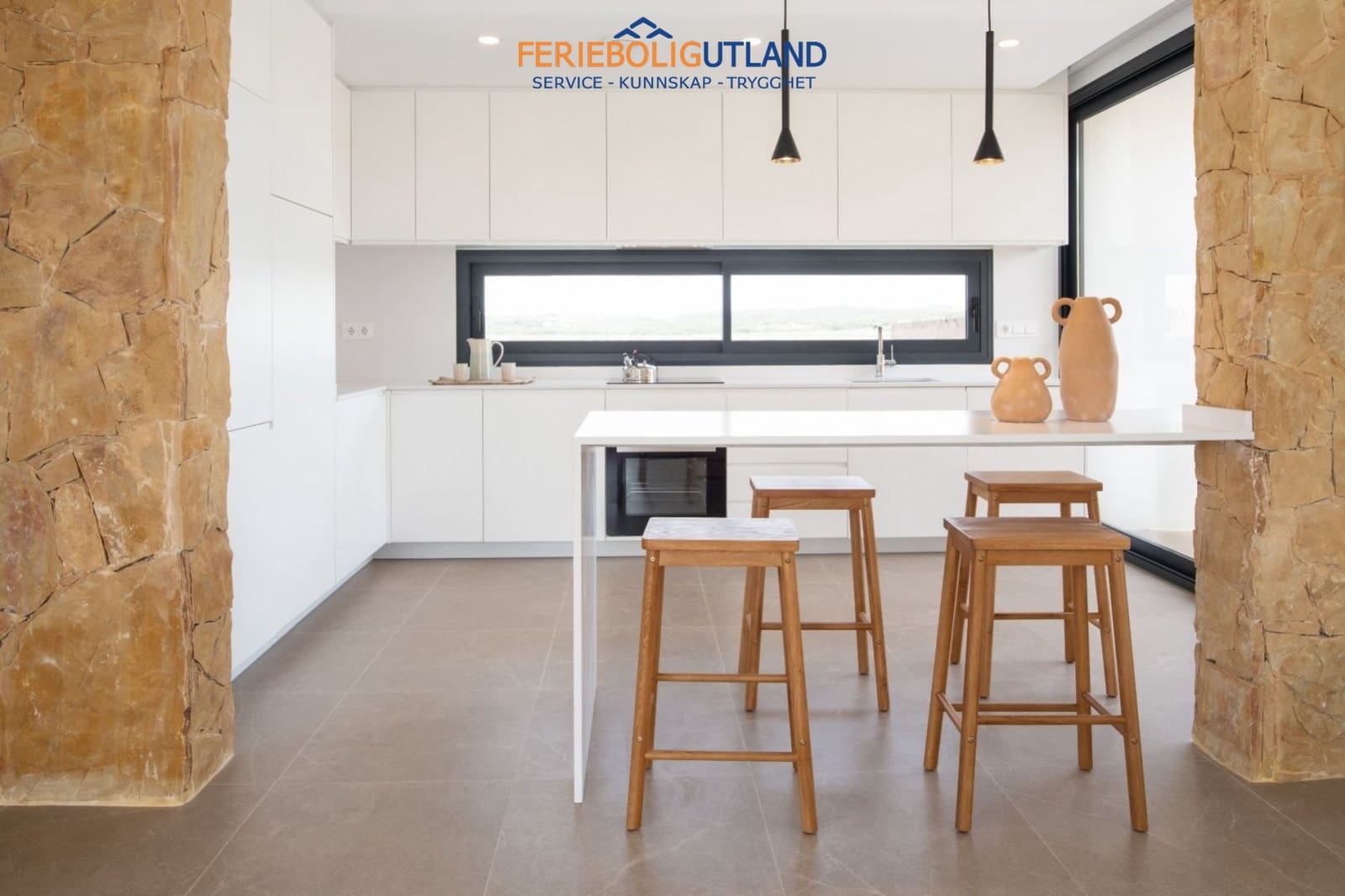 4 slaapkamer Villa te koop in Campoamor met zwembad - € 1.160.000 (Ref: 10006938)
