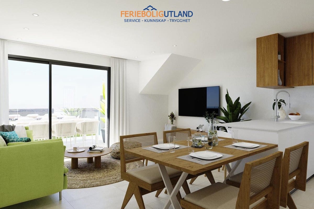 2 slaapkamer Huis te koop in Los Balcones met zwembad - € 330.000 (Ref: 10006939)
