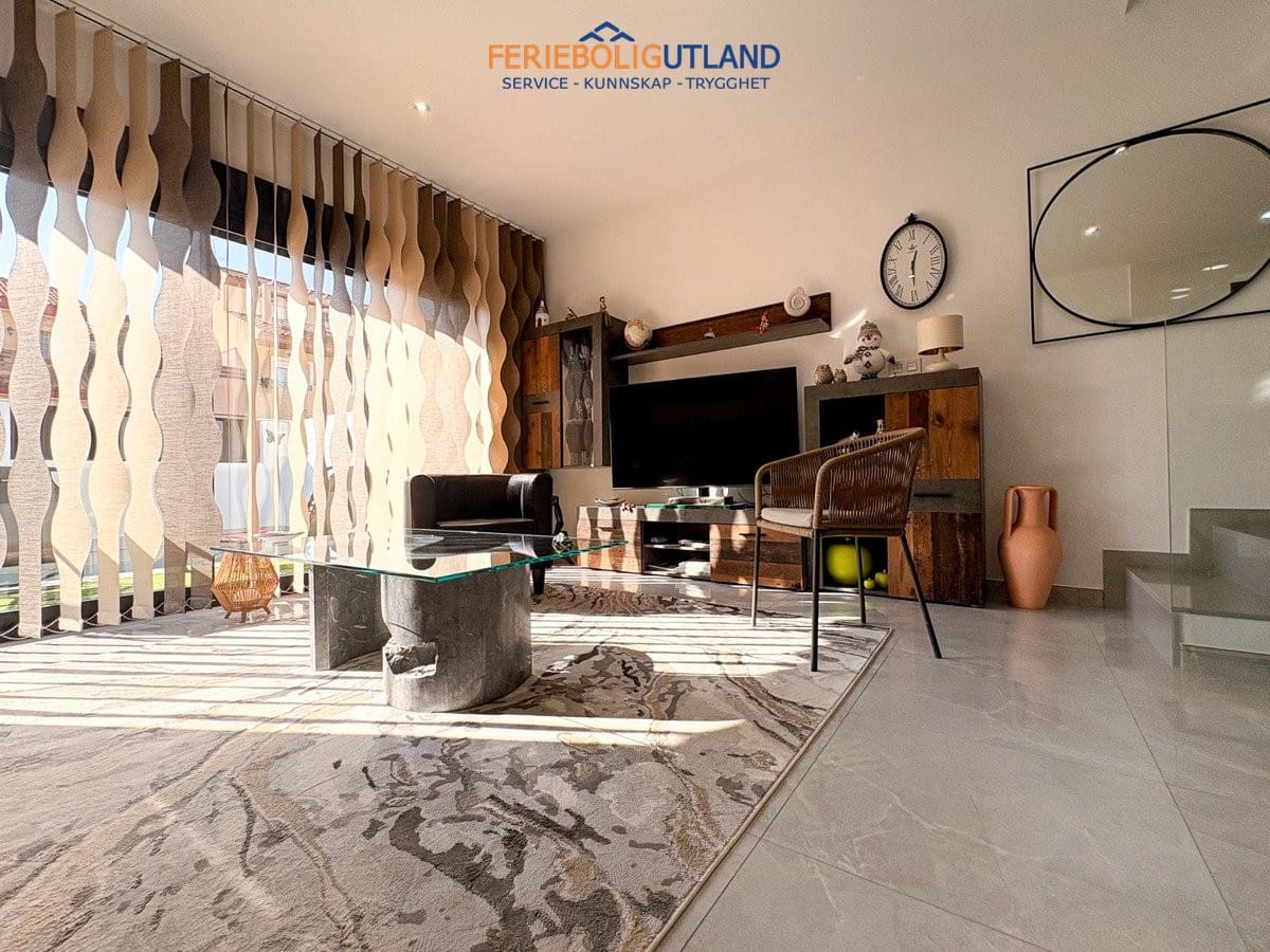 3 soveværelse Villa til salg i San Pedro del Pinatar med swimmingpool garage - € 390.000 (Ref: 10006941)