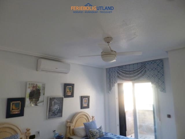 3 slaapkamer Villa te koop in Playa Flamenca, Orihuela met zwembad garage - € 419.000 (Ref: 10006942)
