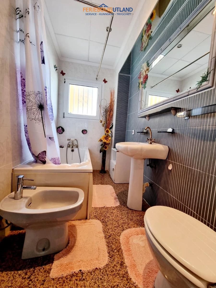 3 sypialnia Apartament na sprzedaż w Punta Prima z garażem - 218 000 € (Ref: 10006943)