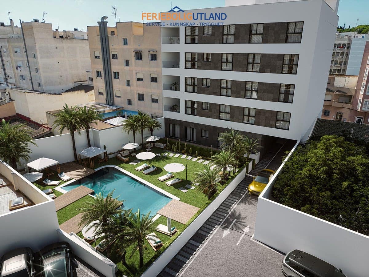 3 soveværelse Lejlighed til salg i Guardamar del Segura med swimmingpool garage - € 340.000 (Ref: 10006947)
