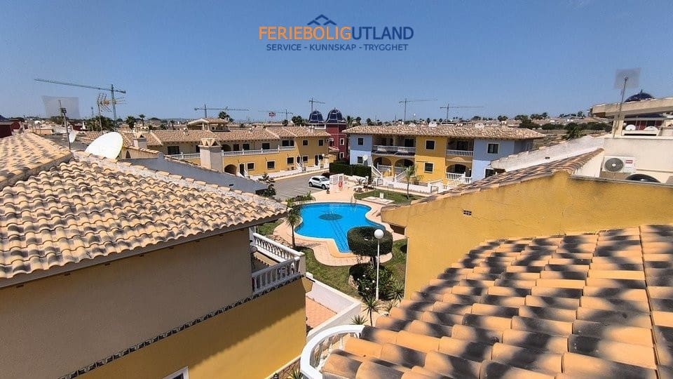 3 sovrum Hus till salu i Ciudad Quesada med pool - 290 000 € (Ref: 10006949)