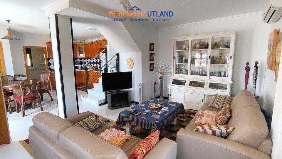 3 sovrum Hus till salu i Ciudad Quesada med pool - 290 000 € (Ref: 10006949)