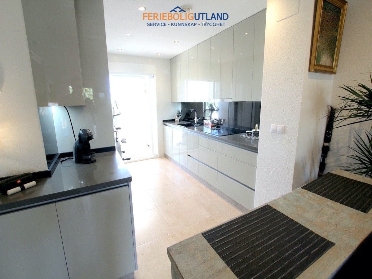 2 bedroom Apartment for sale in Villamartin with pool garage - € 289,000 (Ref: 10006950)
