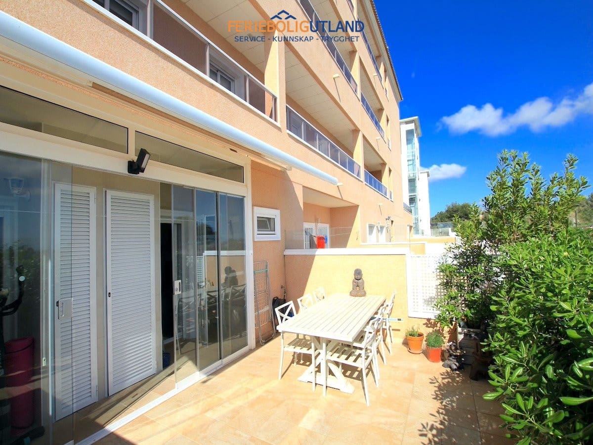 2 bedroom Apartment for sale in Villamartin with pool garage - € 289,000 (Ref: 10006950)
