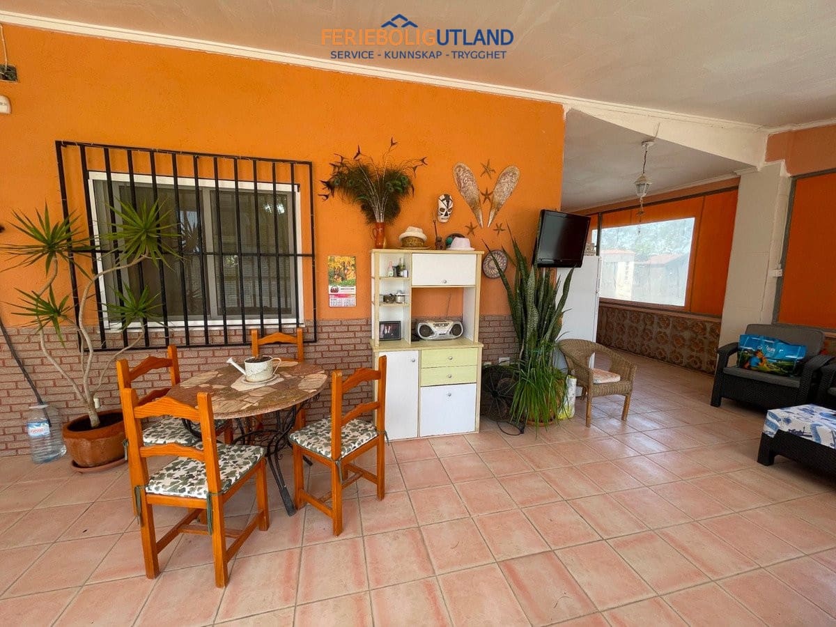 3 sypialnia Willa na sprzedaż w Ciudad Quesada z basenem garażem - 460 000 € (Ref: 10006951)