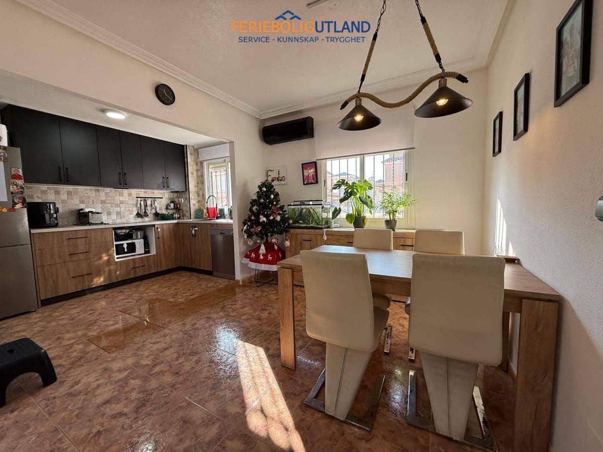 Pareado de 2 habitaciones en Torre de la Horadada en venta con piscina garaje - 254.900 € (Ref: 10006953)